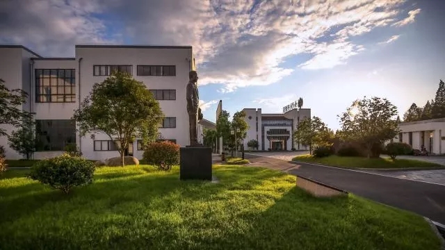 640.webp (53) 640.webp (53)