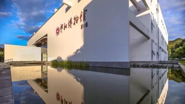 640.webp (8) 640.webp (8)