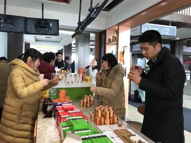 640.webp (14) 640.webp (14)