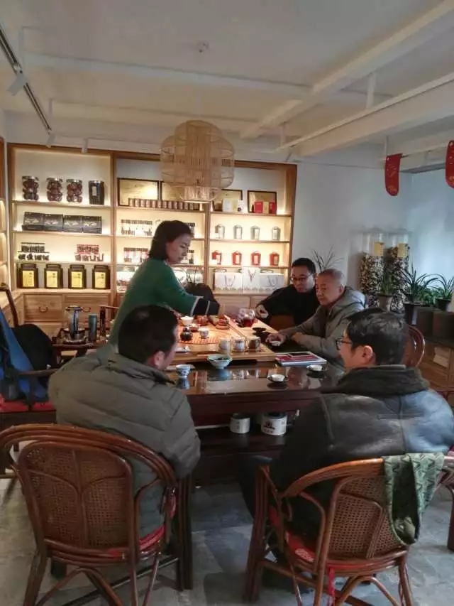 640.webp (5) 640.webp (5)